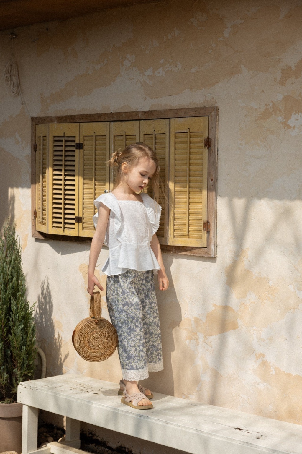 正韓夏Perrobebe 米白/碎花大飛袖上衣