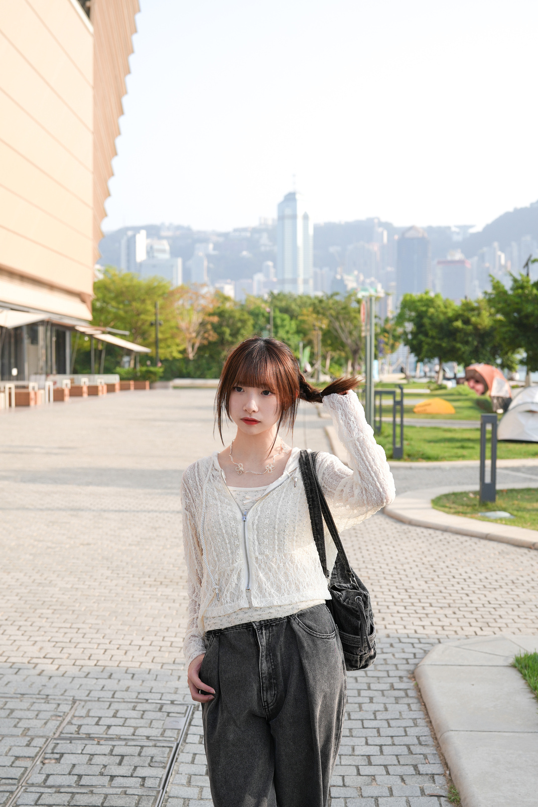 細骨架Get！Lace連帽拉鍊外套 · 2色入