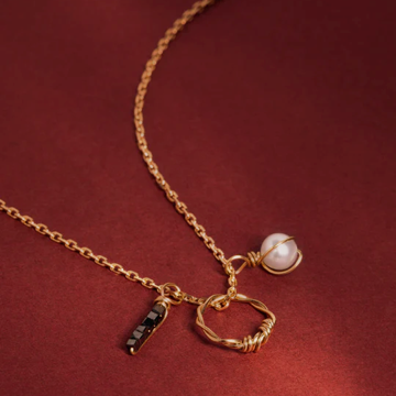 1YA0326-414 [YAY PARIS] Twisted Ring Pendant 18K Gold #23AHK-901cetoJ00 (EU)