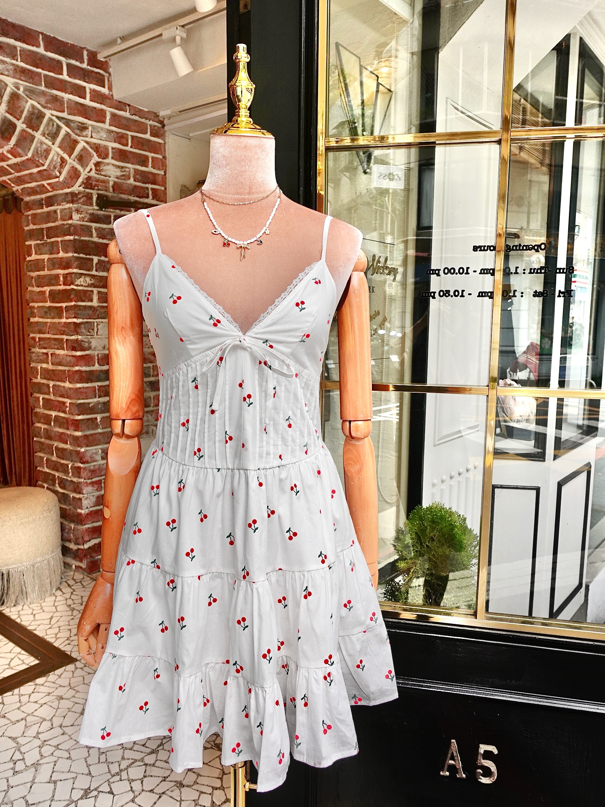 Cherry Love白紅色小櫻桃馬甲洋裝