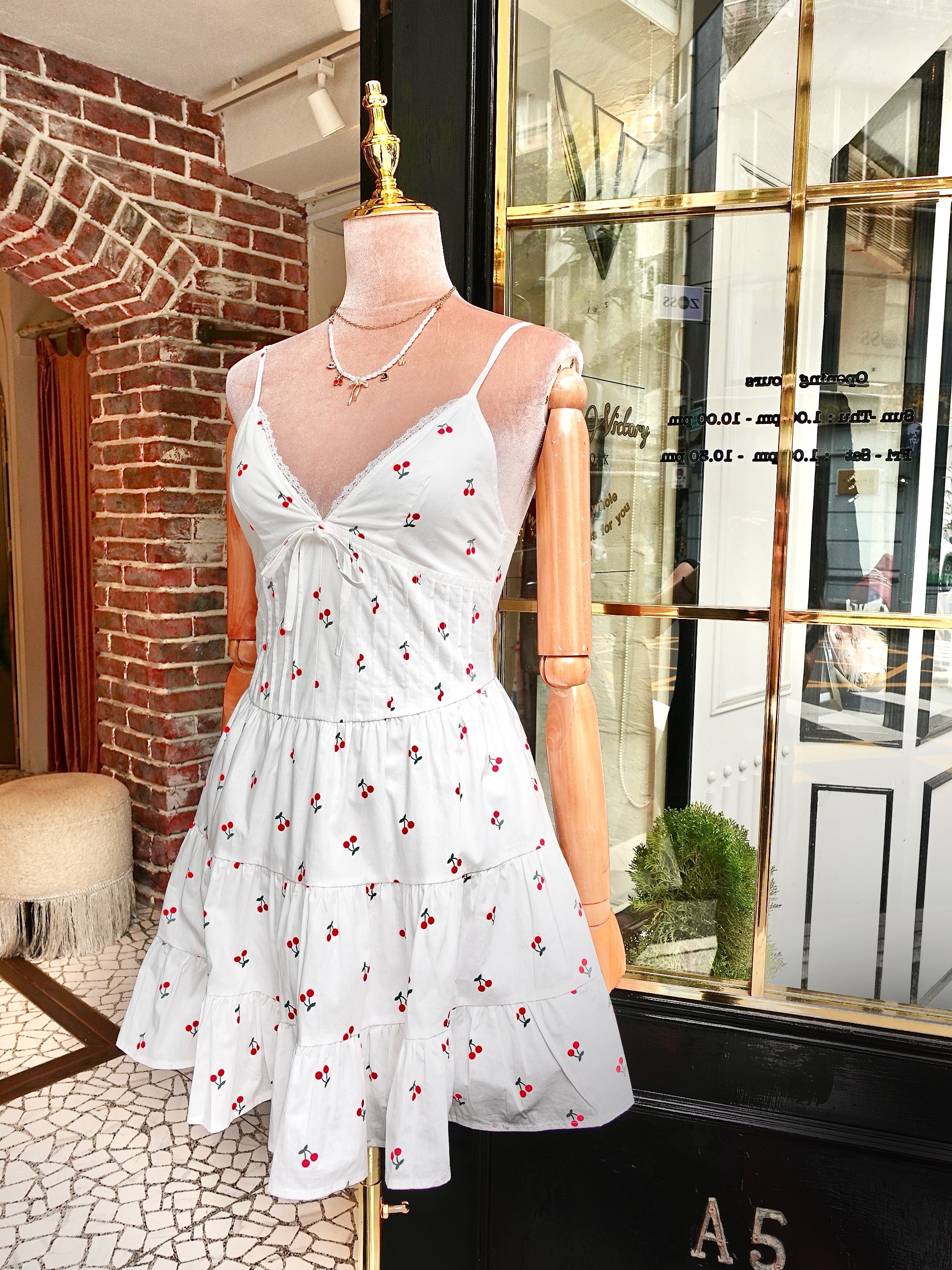 Cherry Love白紅色小櫻桃馬甲洋裝