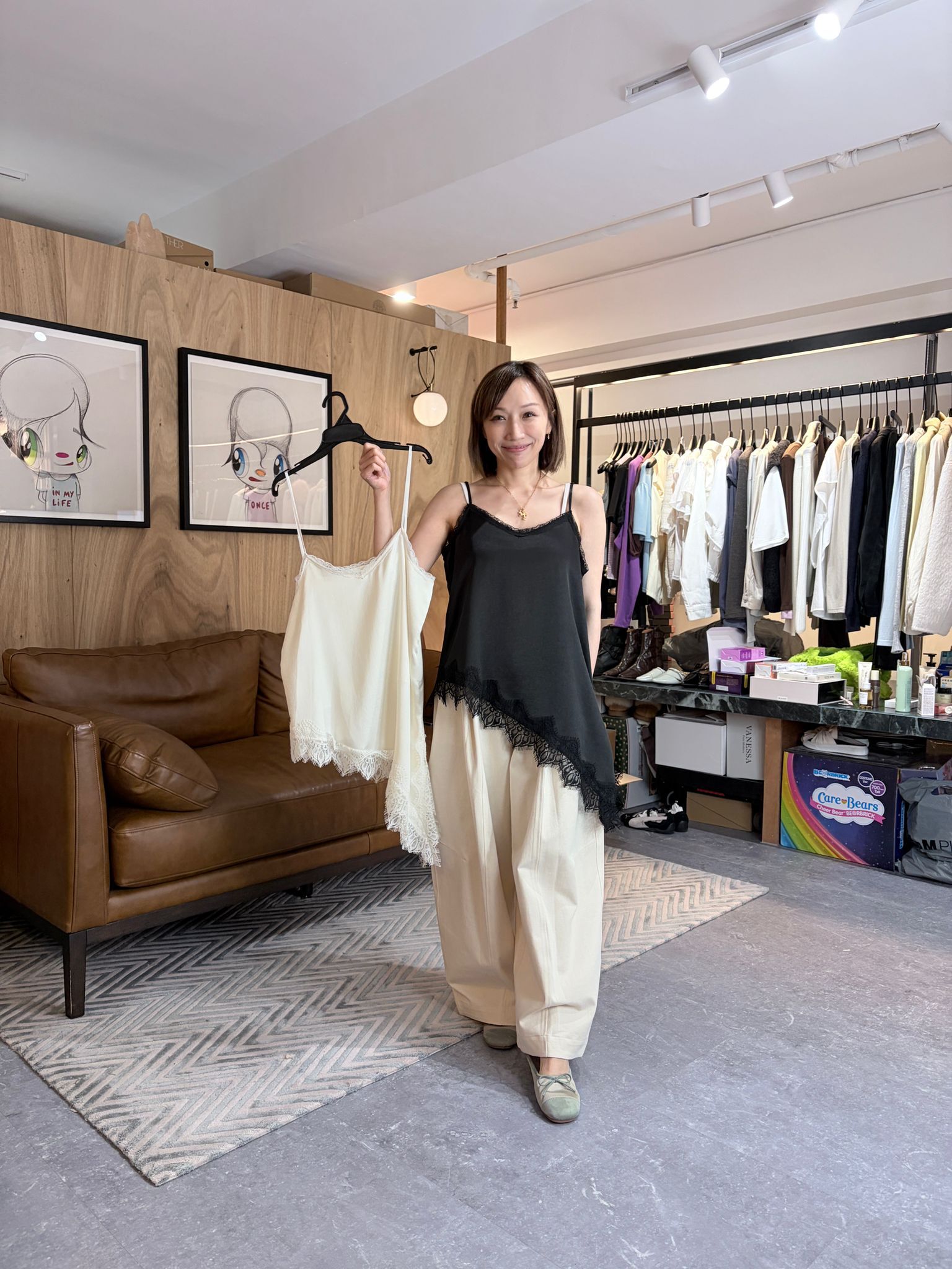 CC37 蕾絲邊細肩帶絲綢吊帶