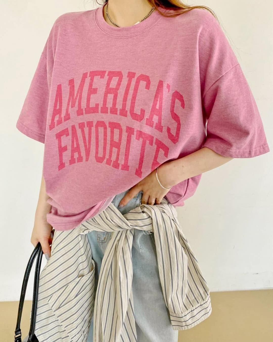 【休閒百搭的美式字母洗水造型棉tee】（現貨）