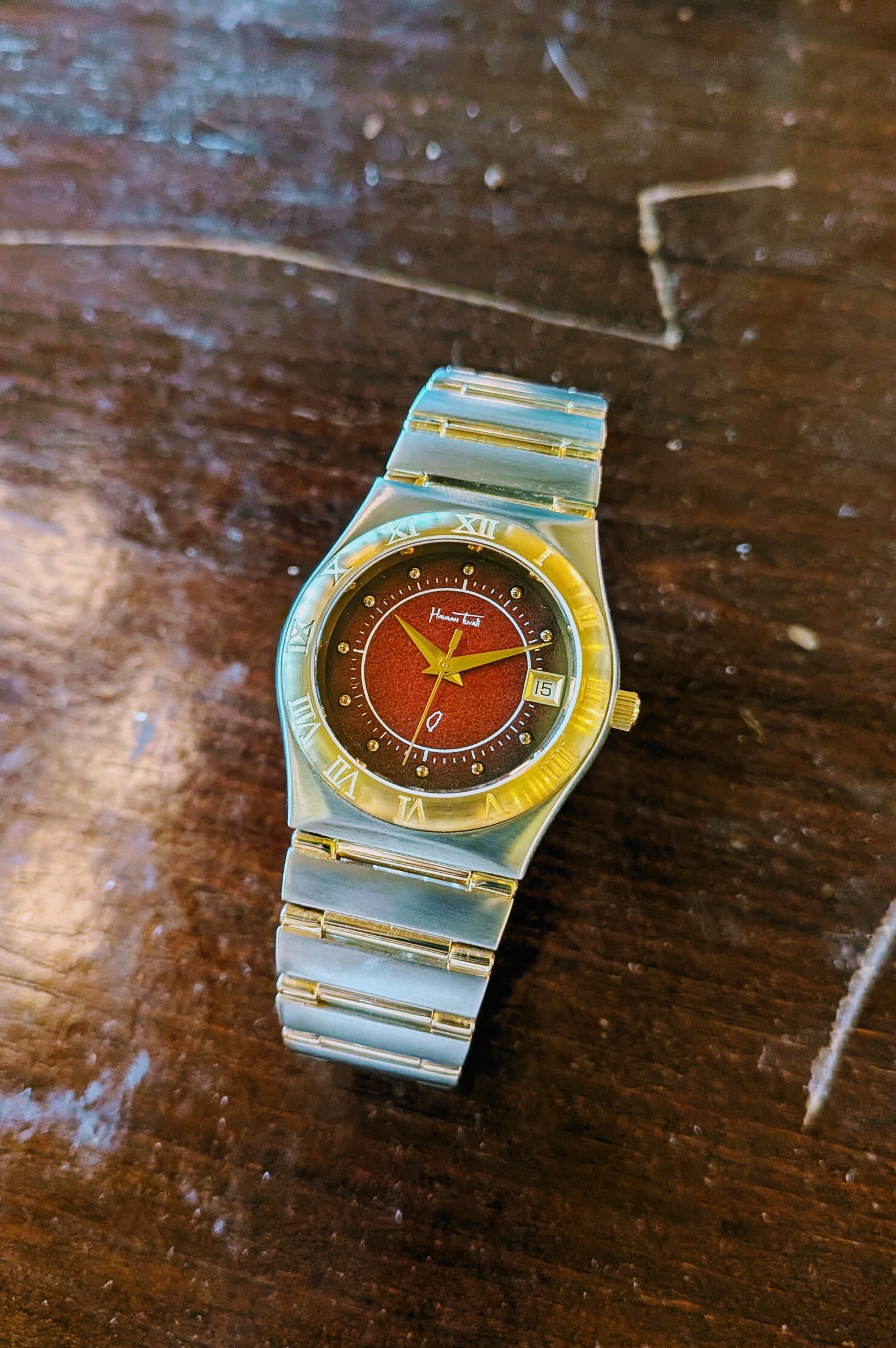 Asterism Two Tone Red