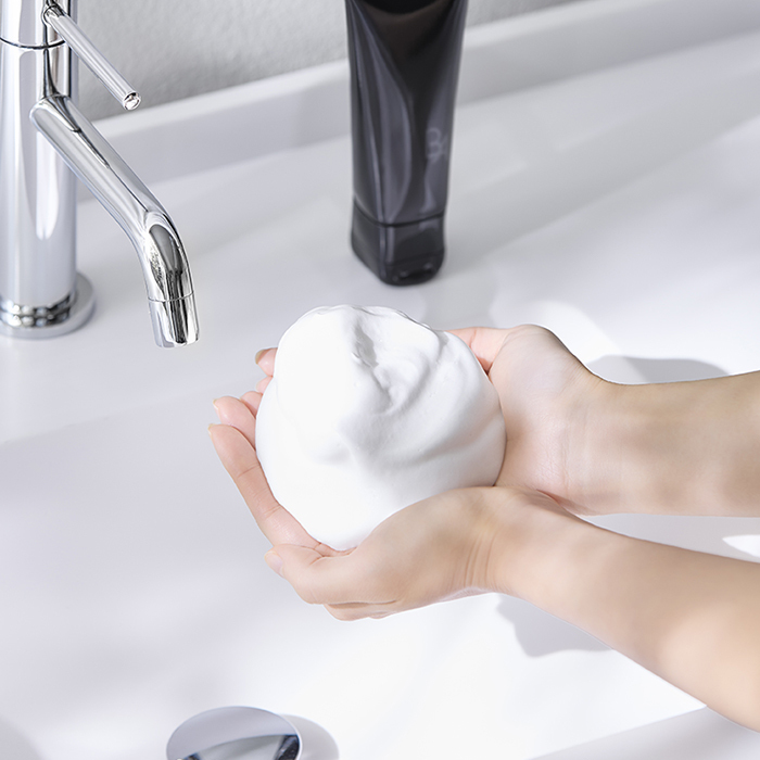 POLA B.A Wash 7 淨透水盈潔面乳 100g