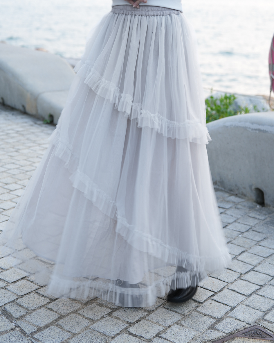 飄逸感滿分～斜邊層層紗裙 · 2色入