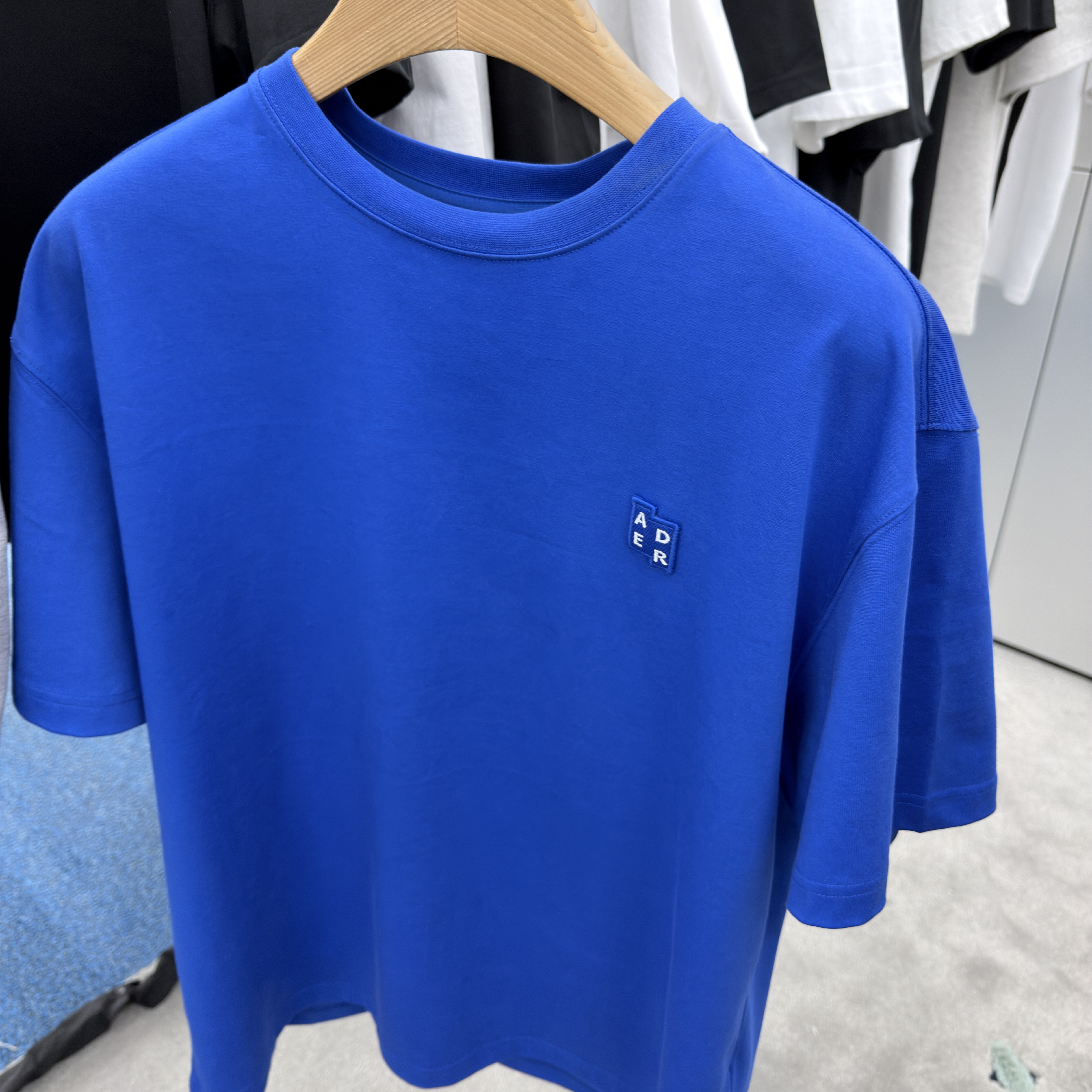 【韓國🇰🇷限時連線 收單至4/2 中午12:00準時收單 ✈️ 】Ader error 布標logo短tee BO42FYTS0101