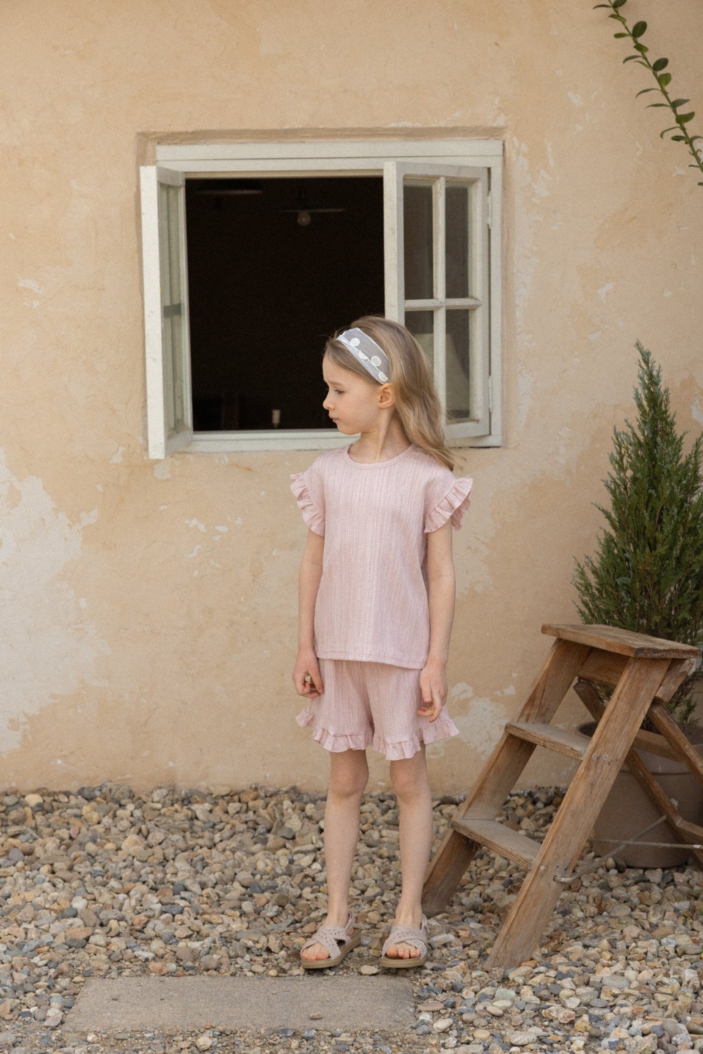 正韓夏Perrobebe 悠閒木耳捲捲套裝