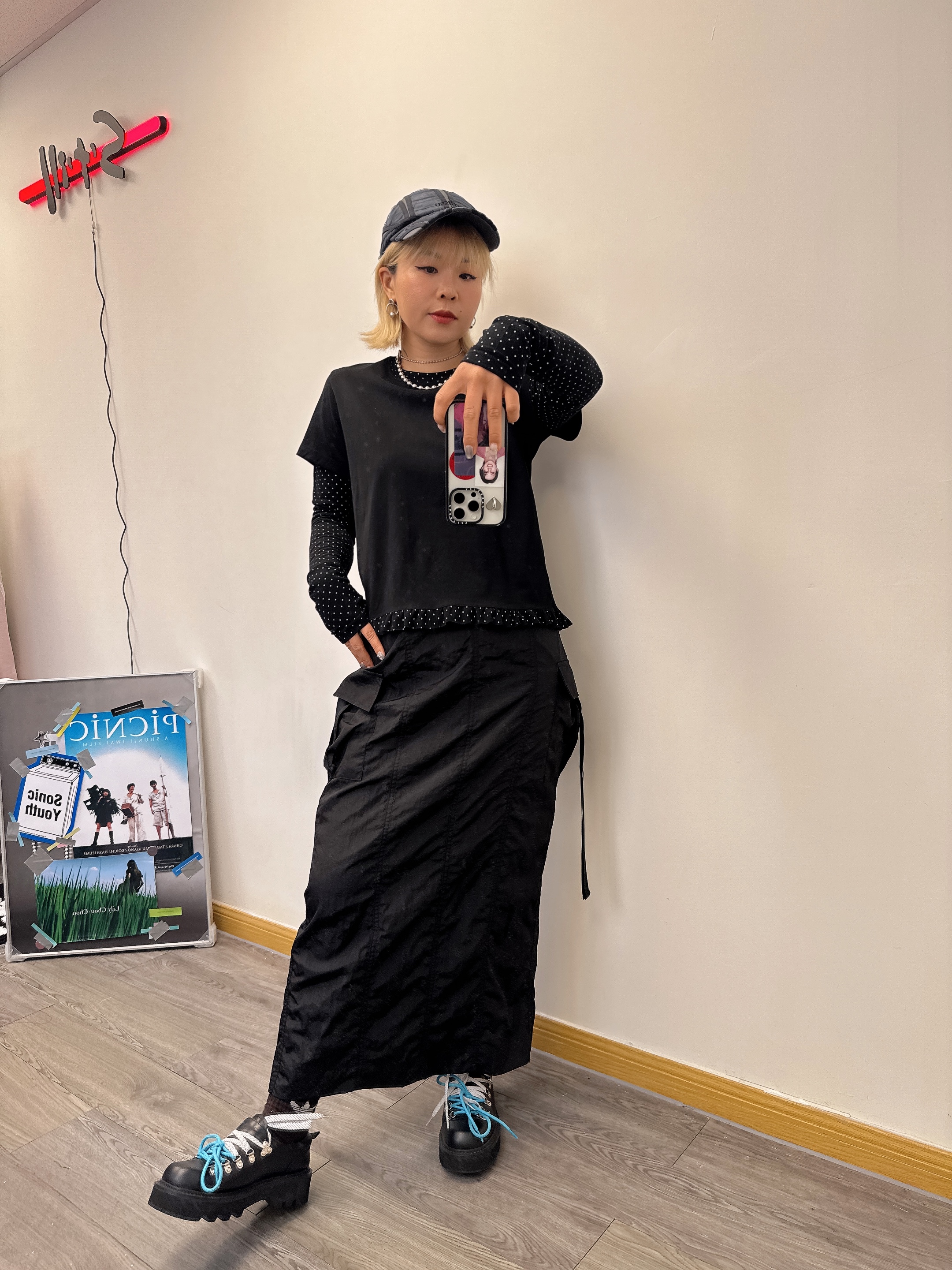 黑色波點層次T恤