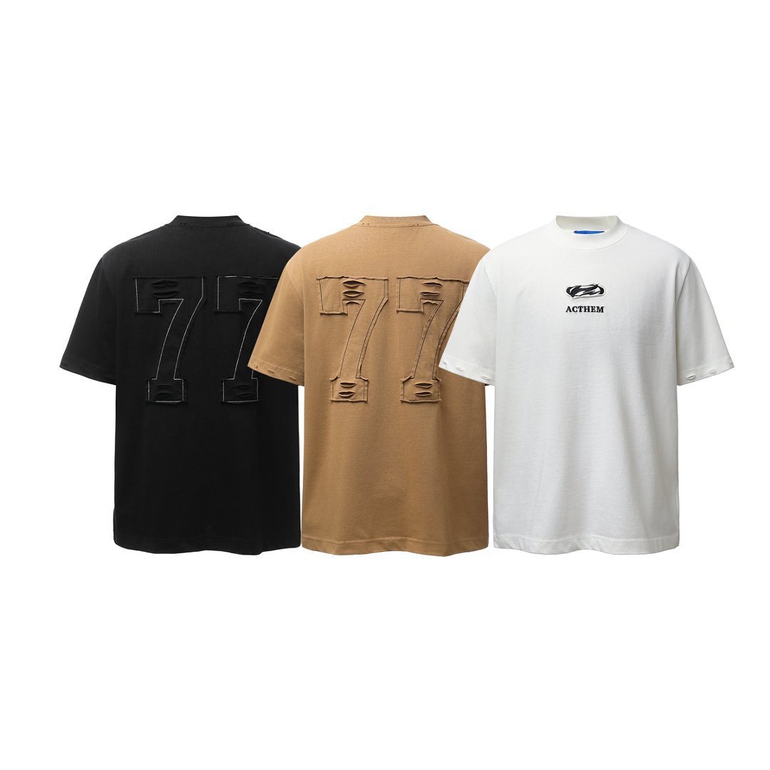 《S.V》抽鬚破洞立體77貼布短T