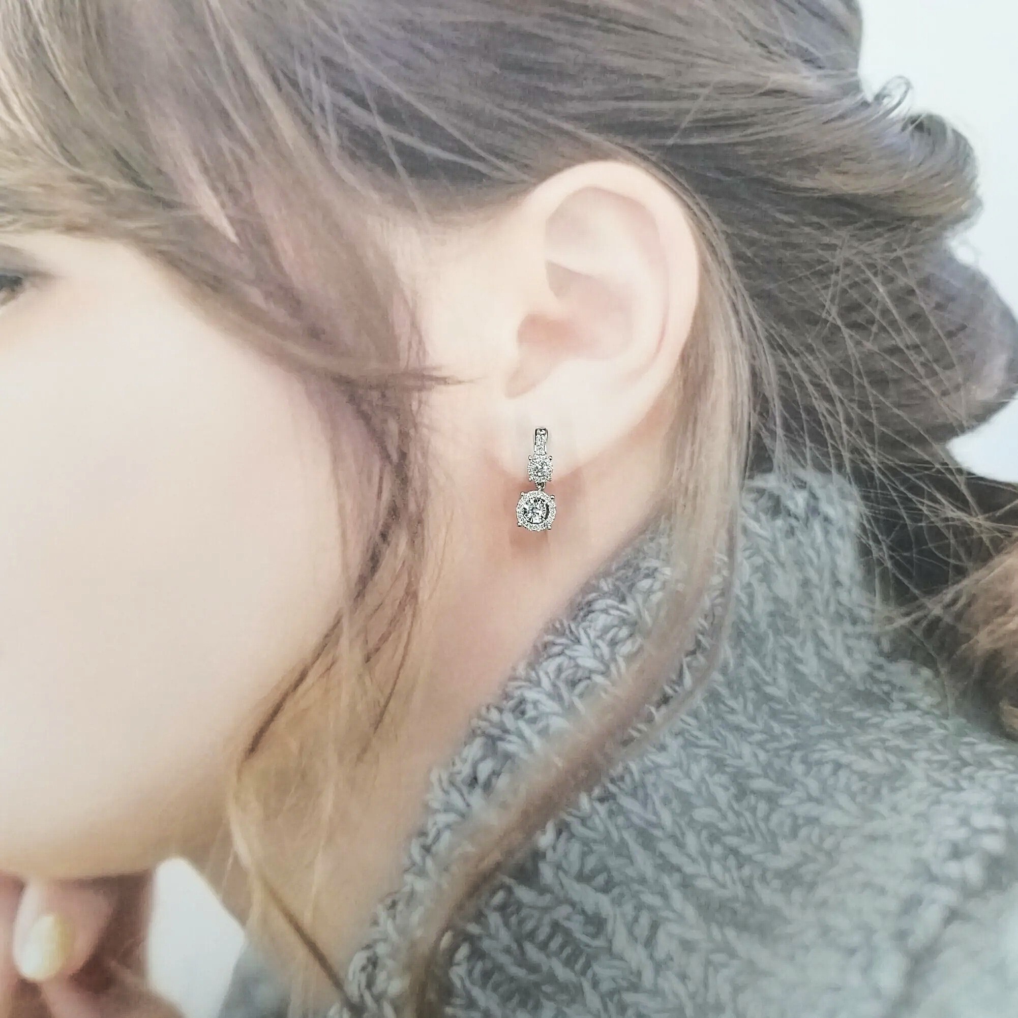 全新18K白金52份鑽石吊耳環