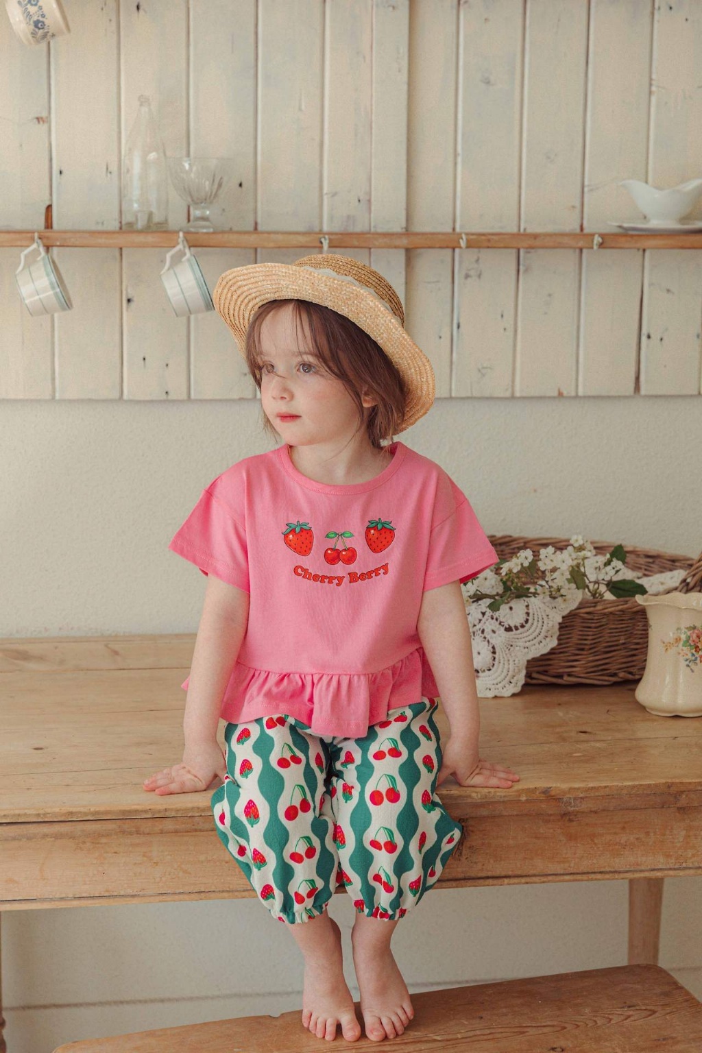 正韓夏cocoribbon 草莓櫻桃縮口褲