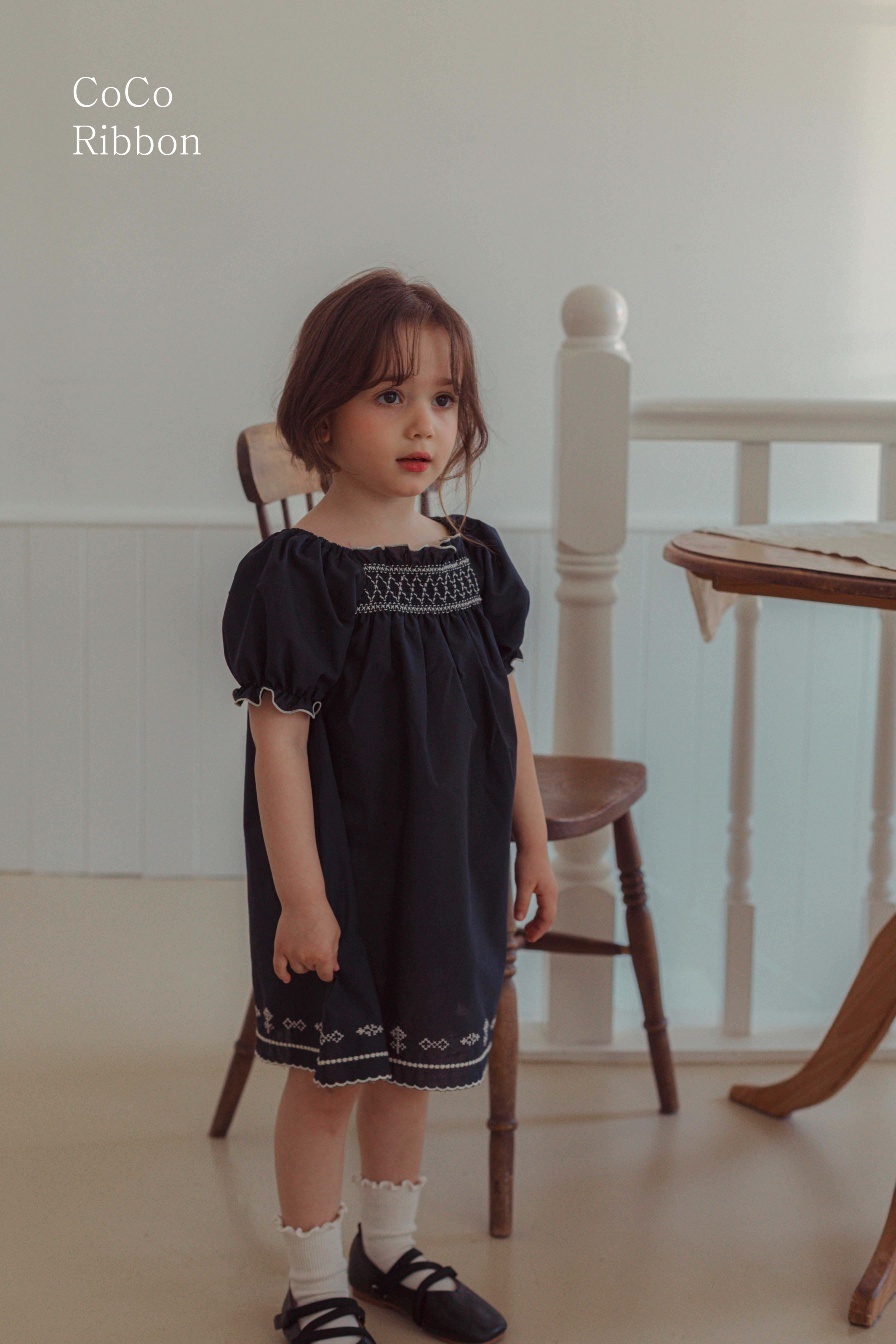 正韓夏cocoribbon 民俗刺繡洋裝