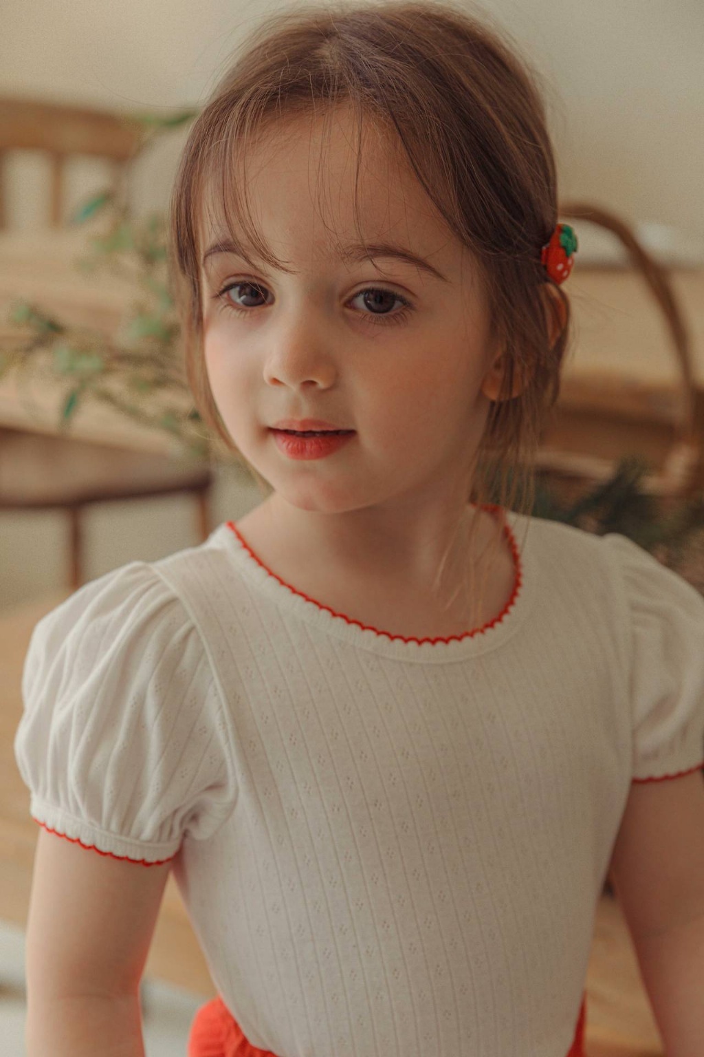 正韓夏cocoribbon 兩色滾邊澎袖上衣