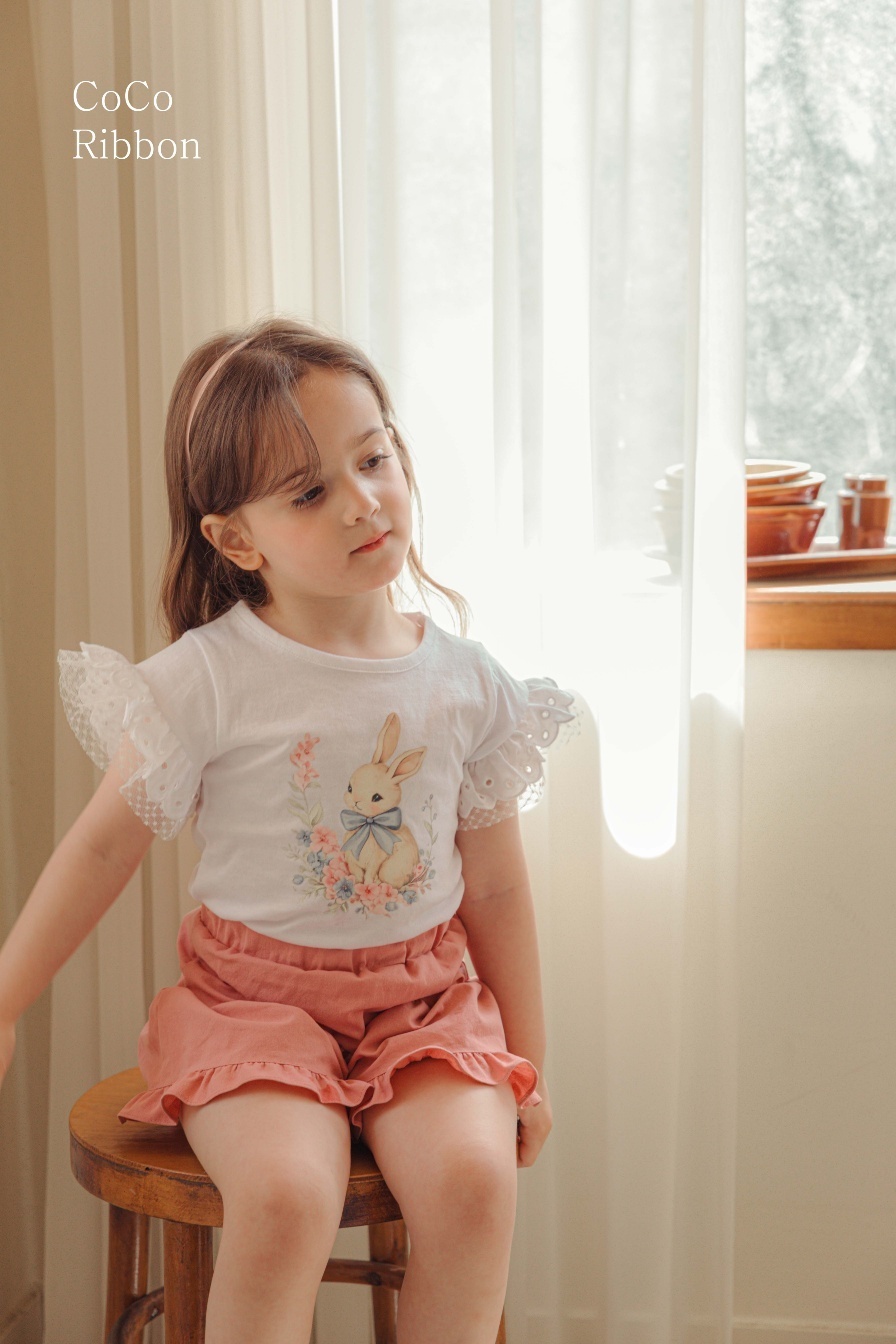 正韓夏cocoribbon 小兔蕾絲飛袖上衣