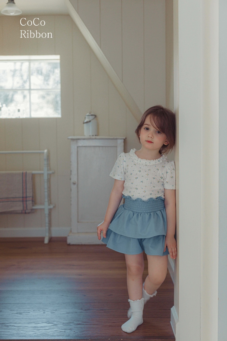 正韓夏cocoribbon 純淨花園捲捲上衣