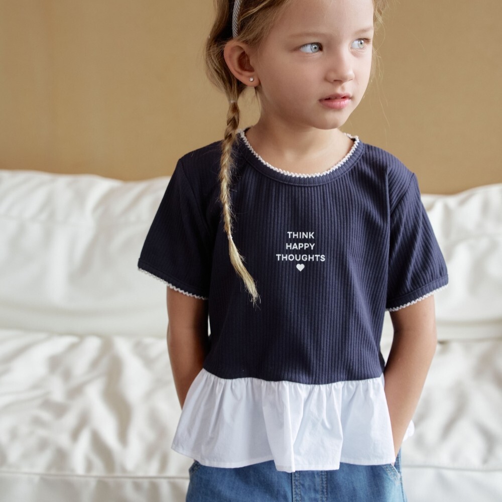 90-140 ANN 氣質滾邊荷葉上衣 2色