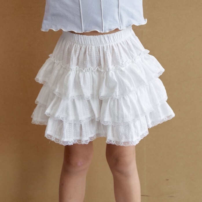 90-130 ANN 蕾絲蛋糕裙褲