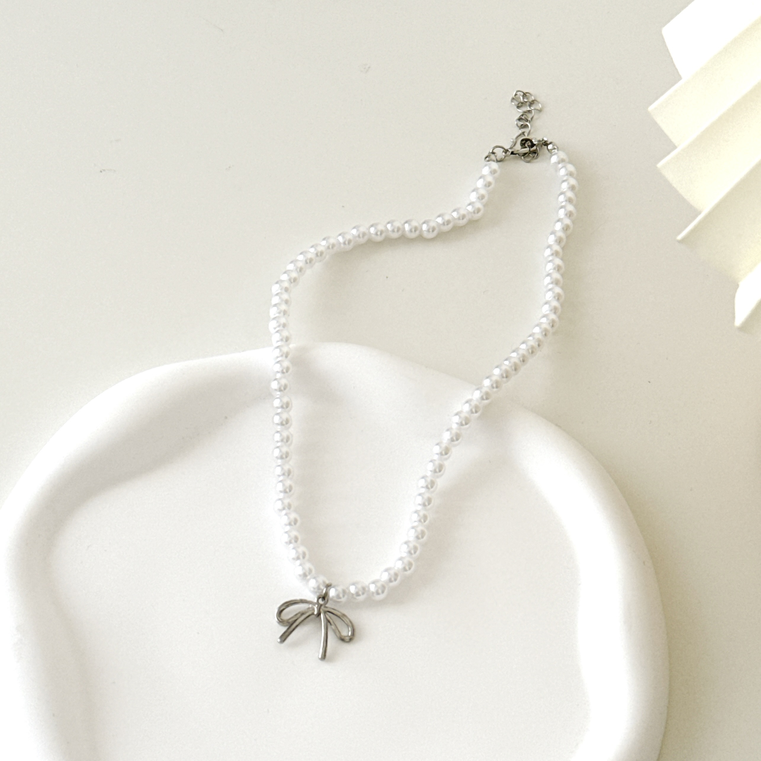 部份現貨🚚精緻簡約百搭小蝴蝶鎖骨項鍊💕共2款