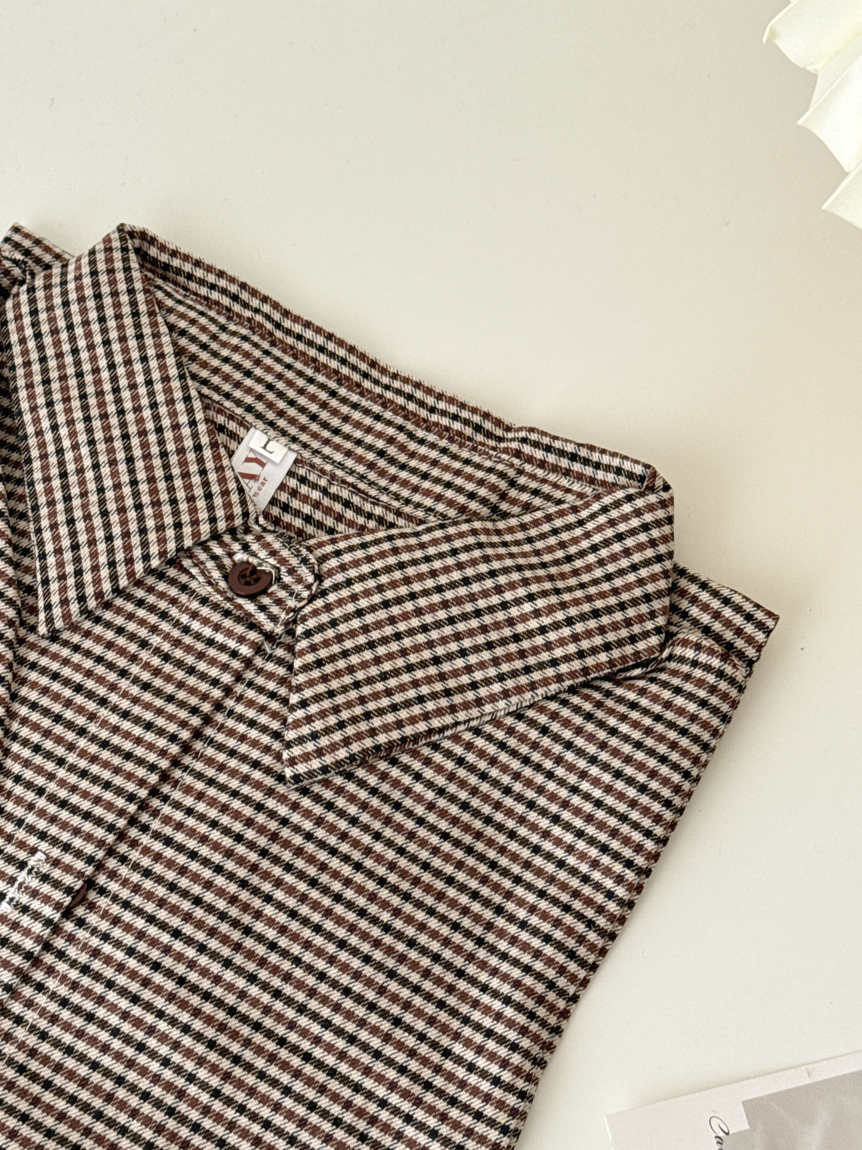 現貨🚚圖書館小文青深咖格紋襯衫💕