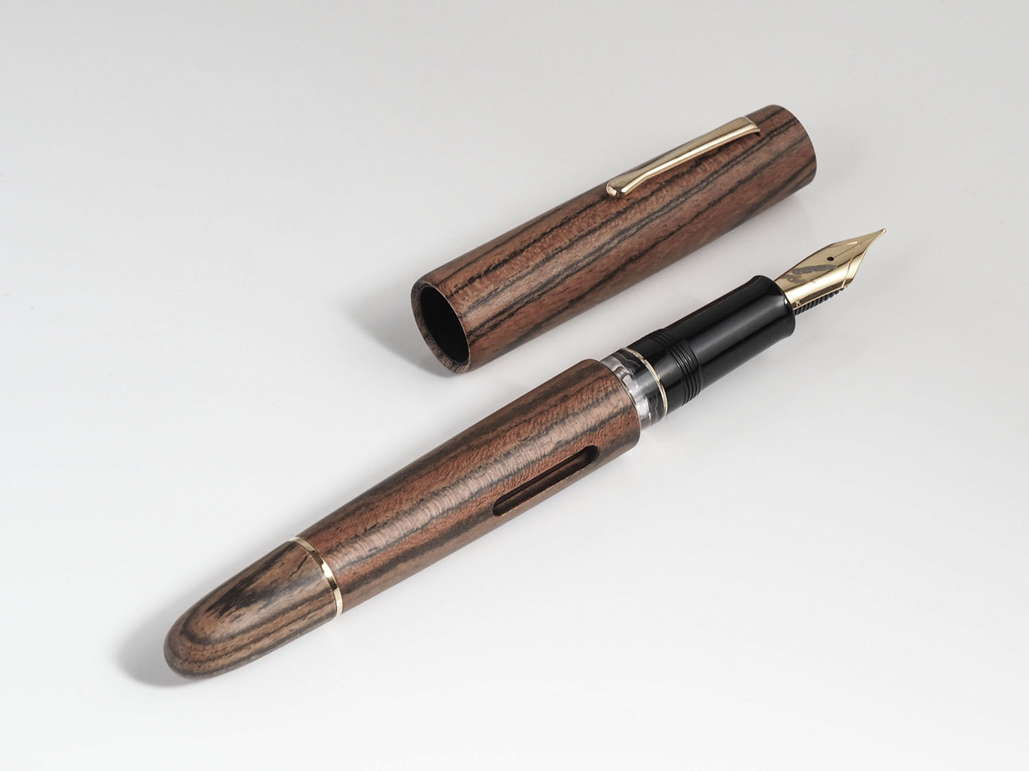 黃金檀＿原木系列_真空上墨鋼筆｜台灣 尚羽堂