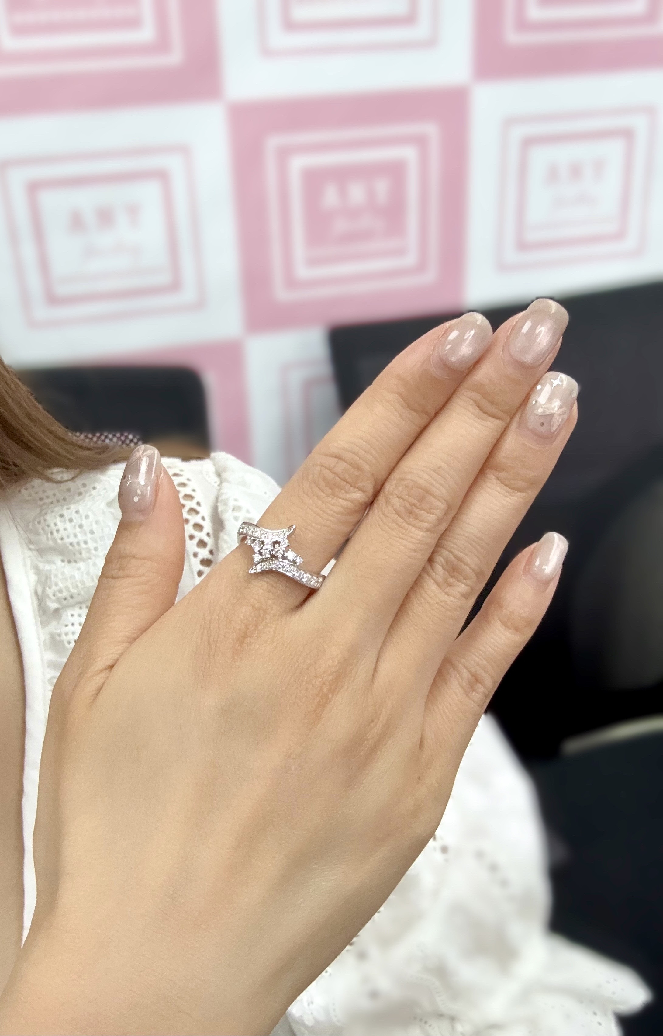 AQ43 R7006 Chanmpagne Bubble Ring 香檳氣泡（莫桑）$398