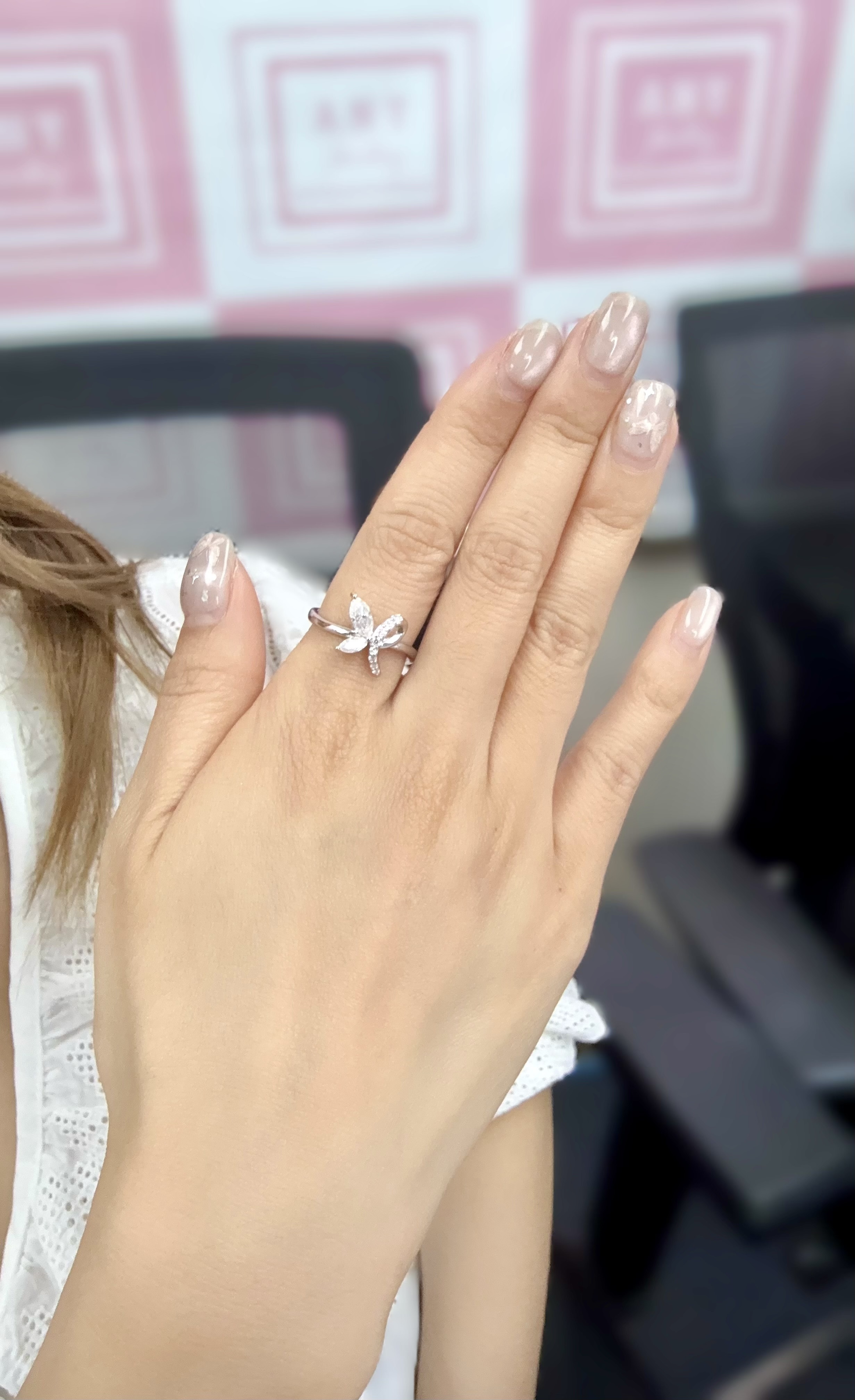 AQ13 R7012 Wings of Grace Ring （莫桑）$398