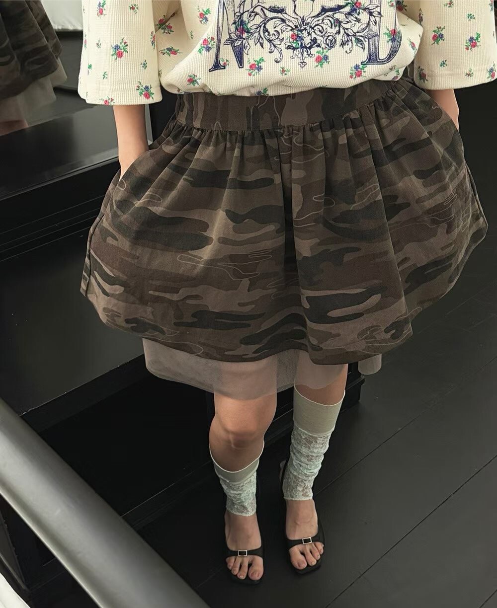 迷彩紗層短裙