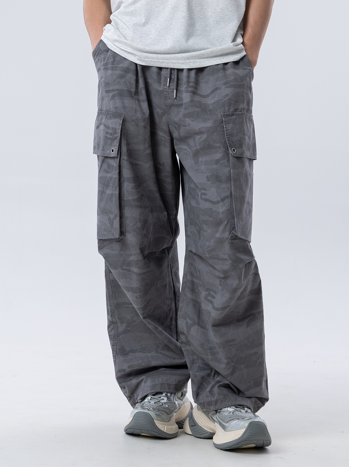 【期間限定】迷彩工裝傘兵褲