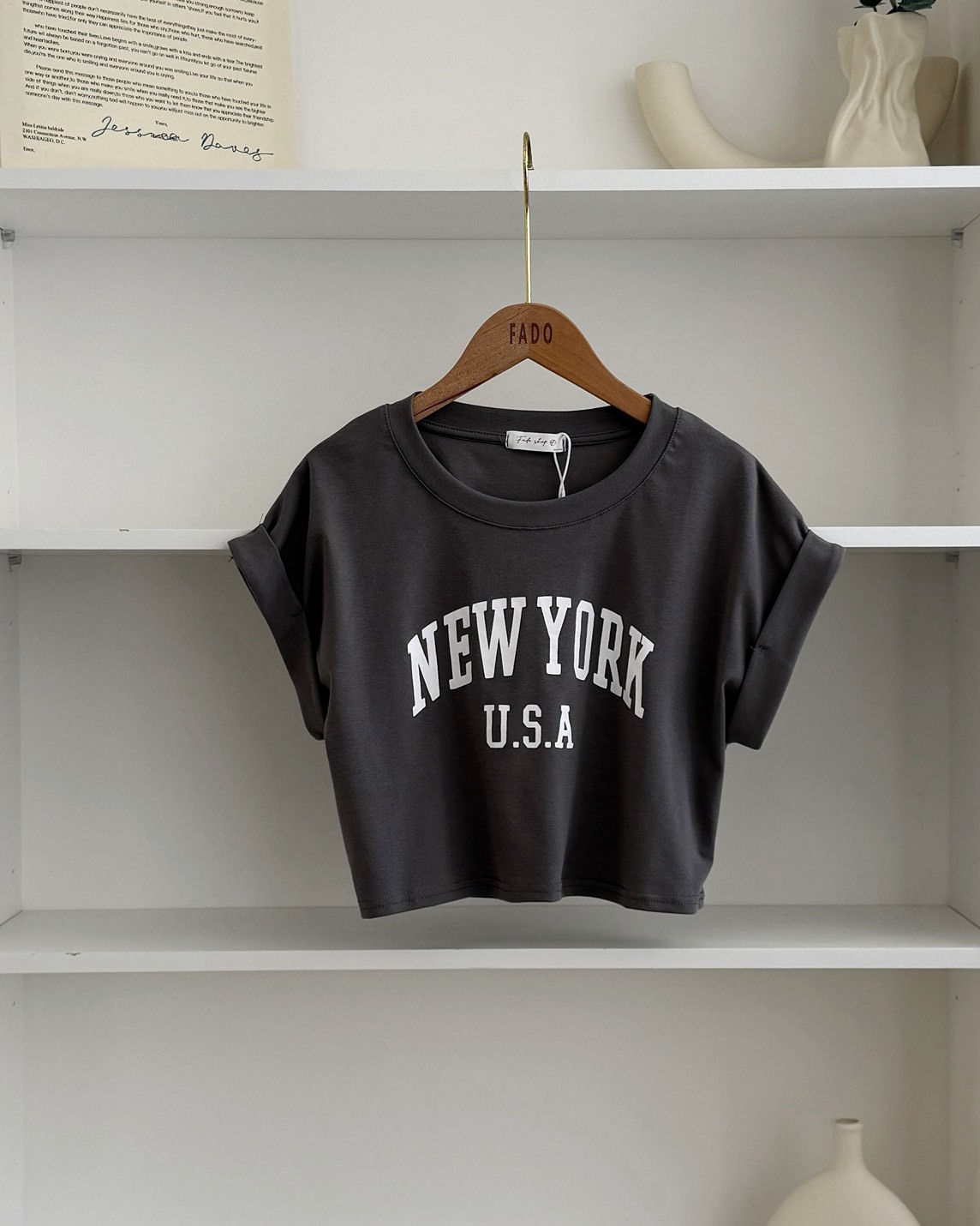 法朵Fado shop｜英文印花短版T 0215071 五色