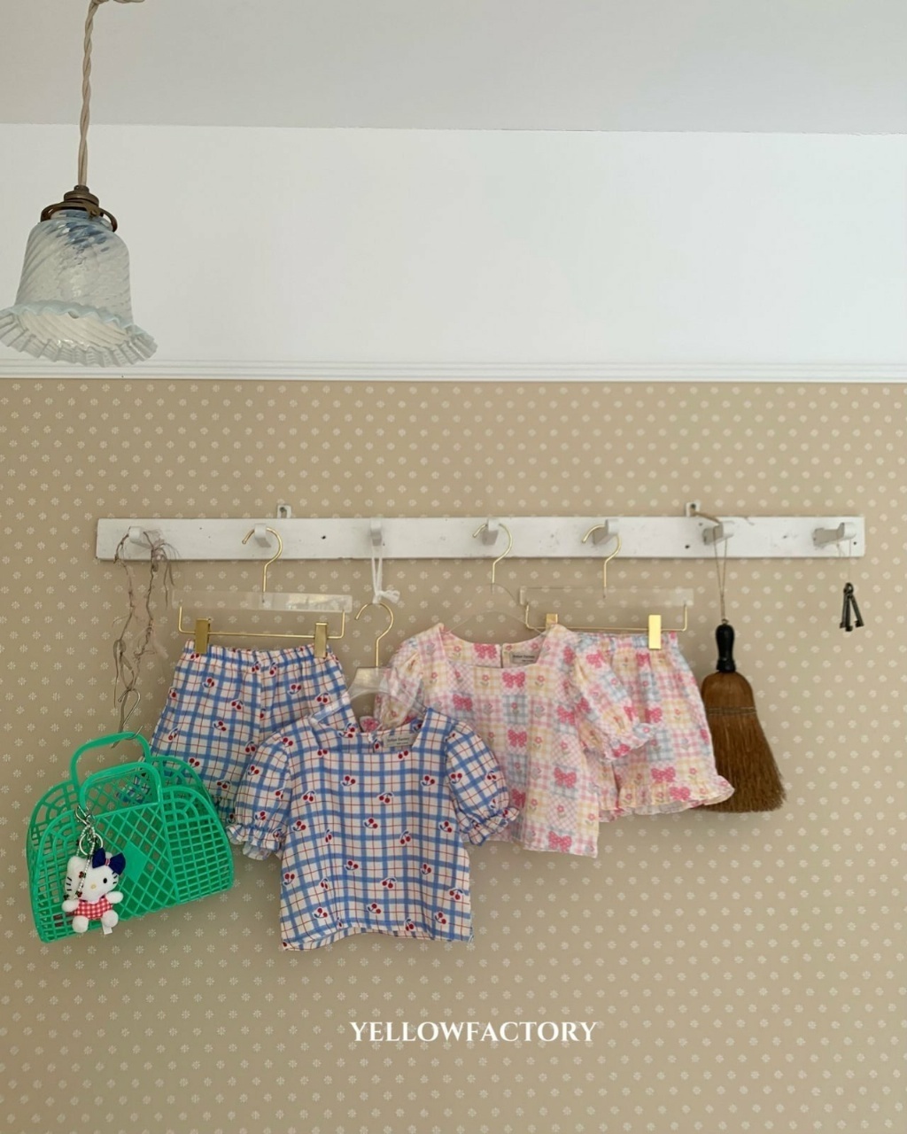 正韓夏Yellowfactory 兩色甜美花邊短褲