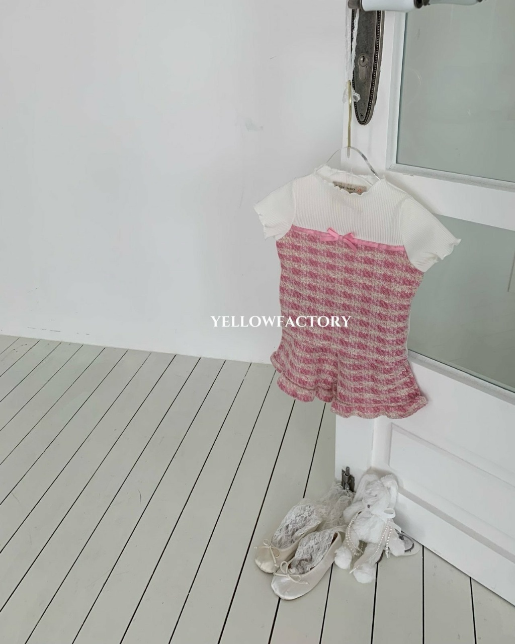 正韓夏Yellowfactory 兩色小香感上衣/花邊小香短褲