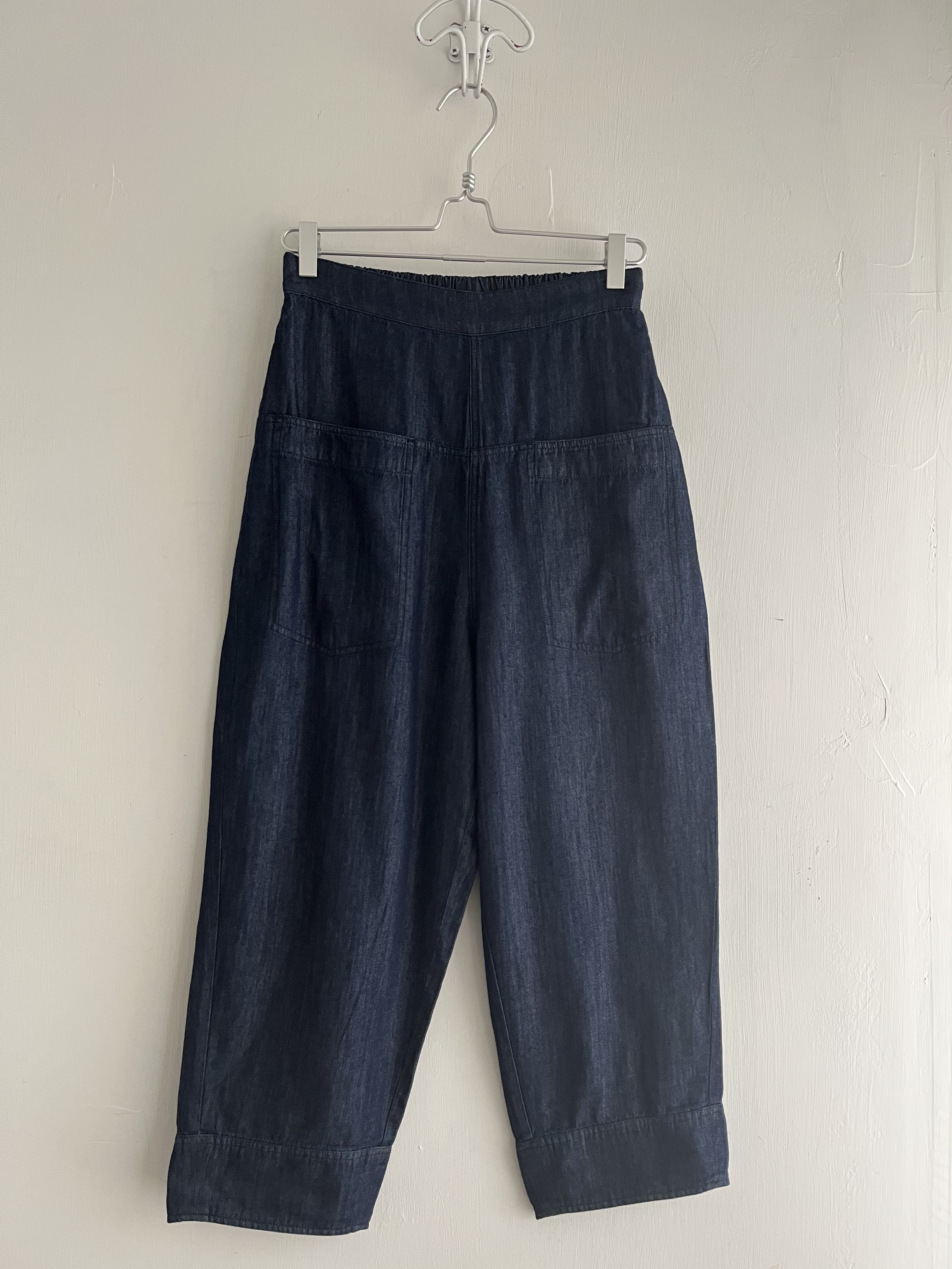 ⑨藍色薄料半橡筋牛仔褲