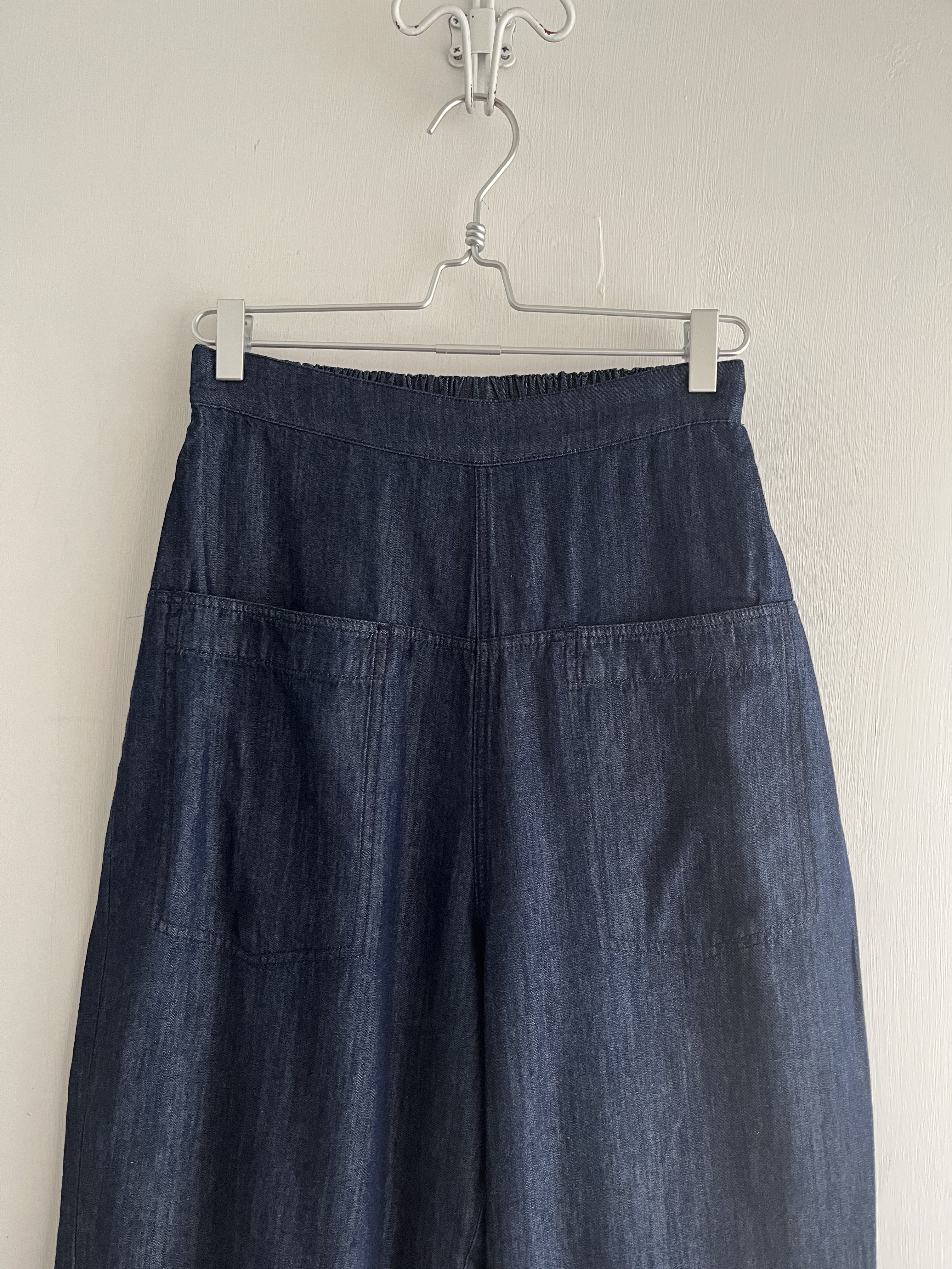 ⑨藍色薄料半橡筋牛仔褲