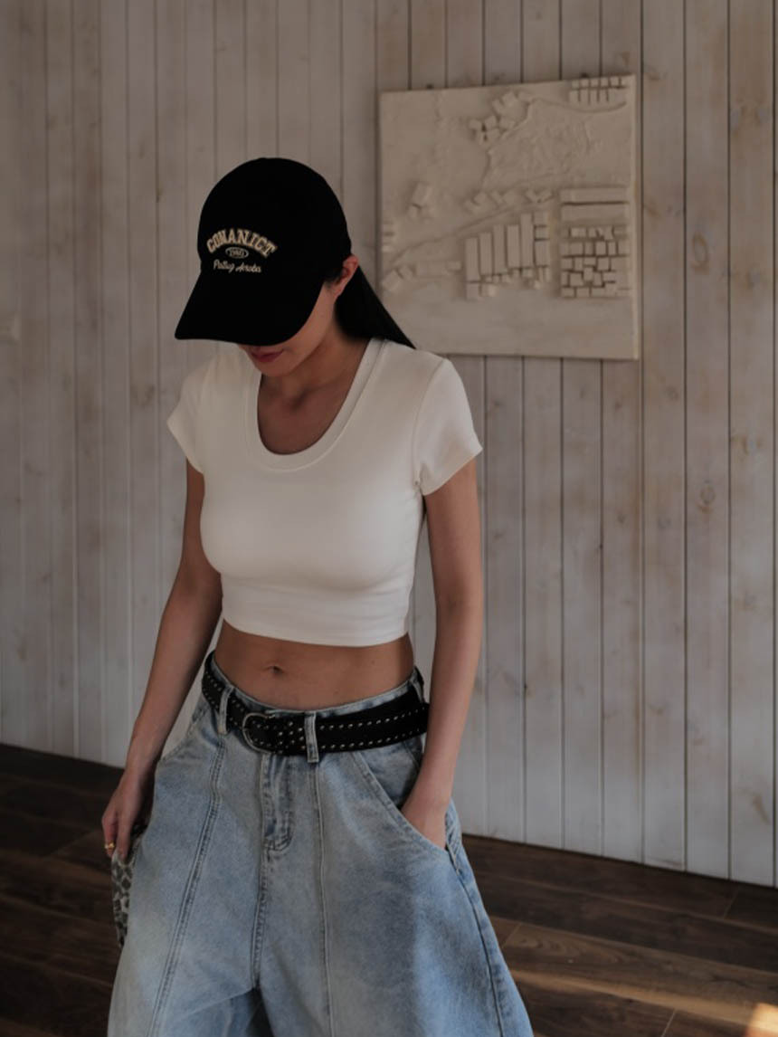 U領胸墊短版上衣*4色