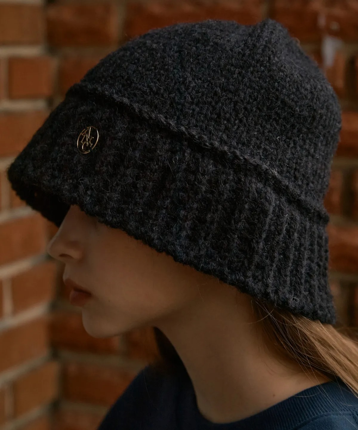 ANOETIC ANC KNIT BUCKET HAT