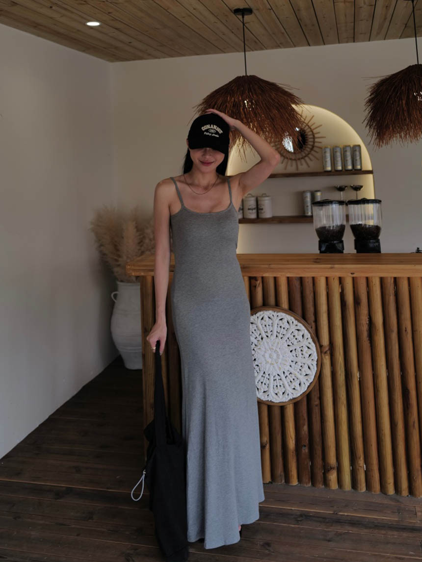 可調結細肩附胸墊吊帶大傘洋裝*2色