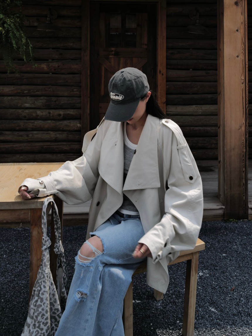 後皮標寬短版風衣外套*2色