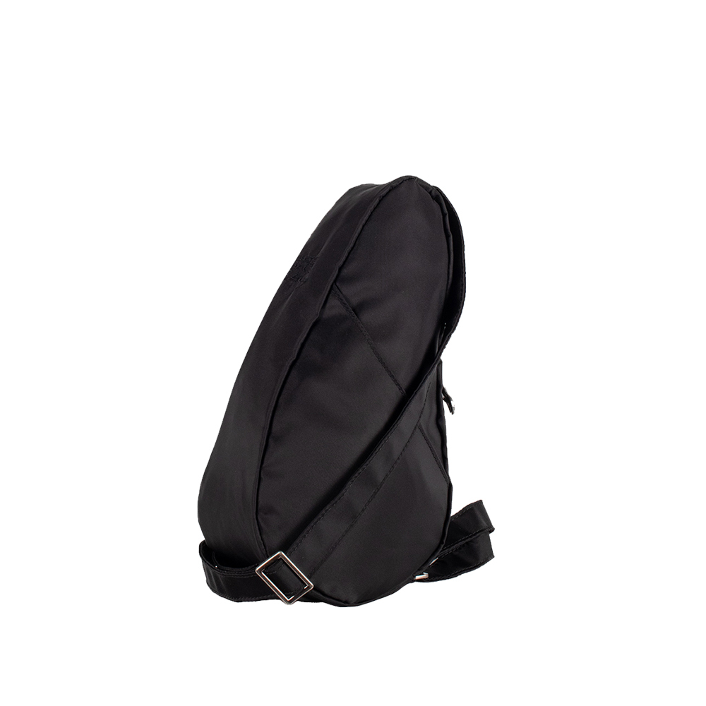 再生材質RECYCLED NYLON SLING 斜背包-經典黑