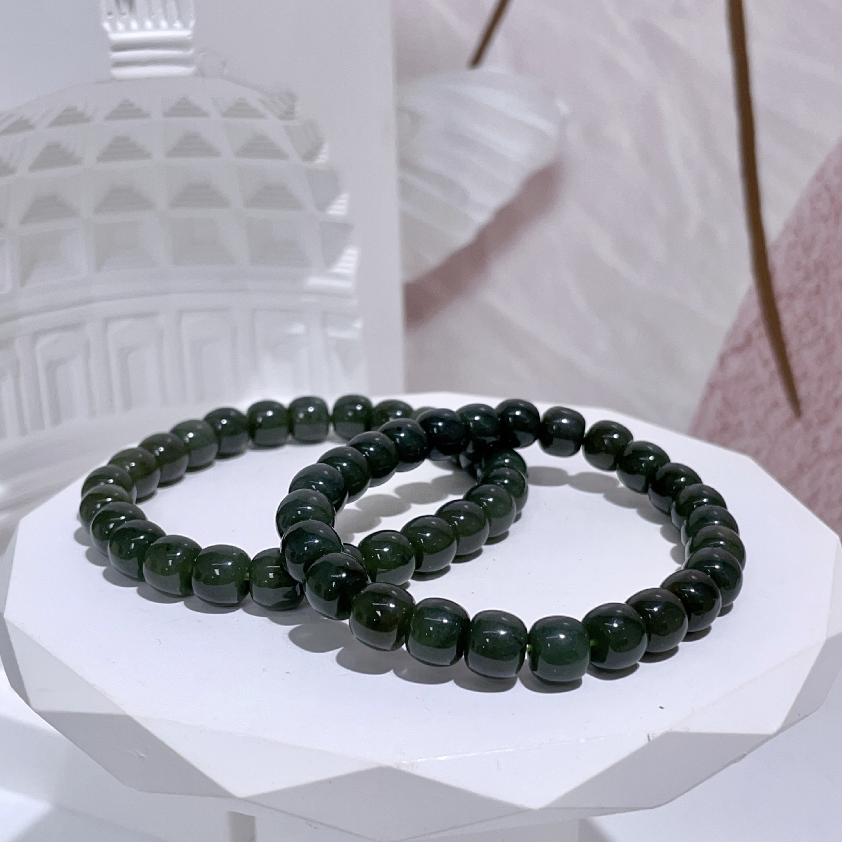 深色和田玉桶珠手串 8mm