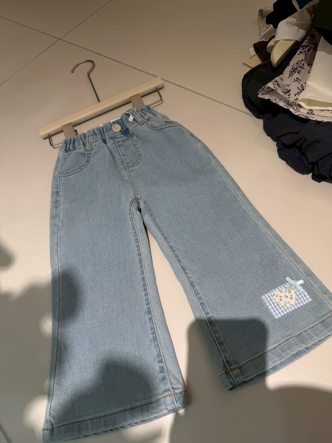 X17039貼布喇叭褲