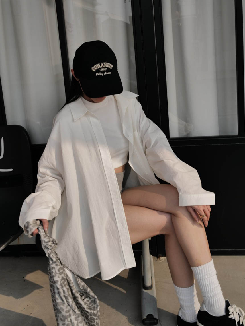 單口袋寬大男友素面襯衫*3色