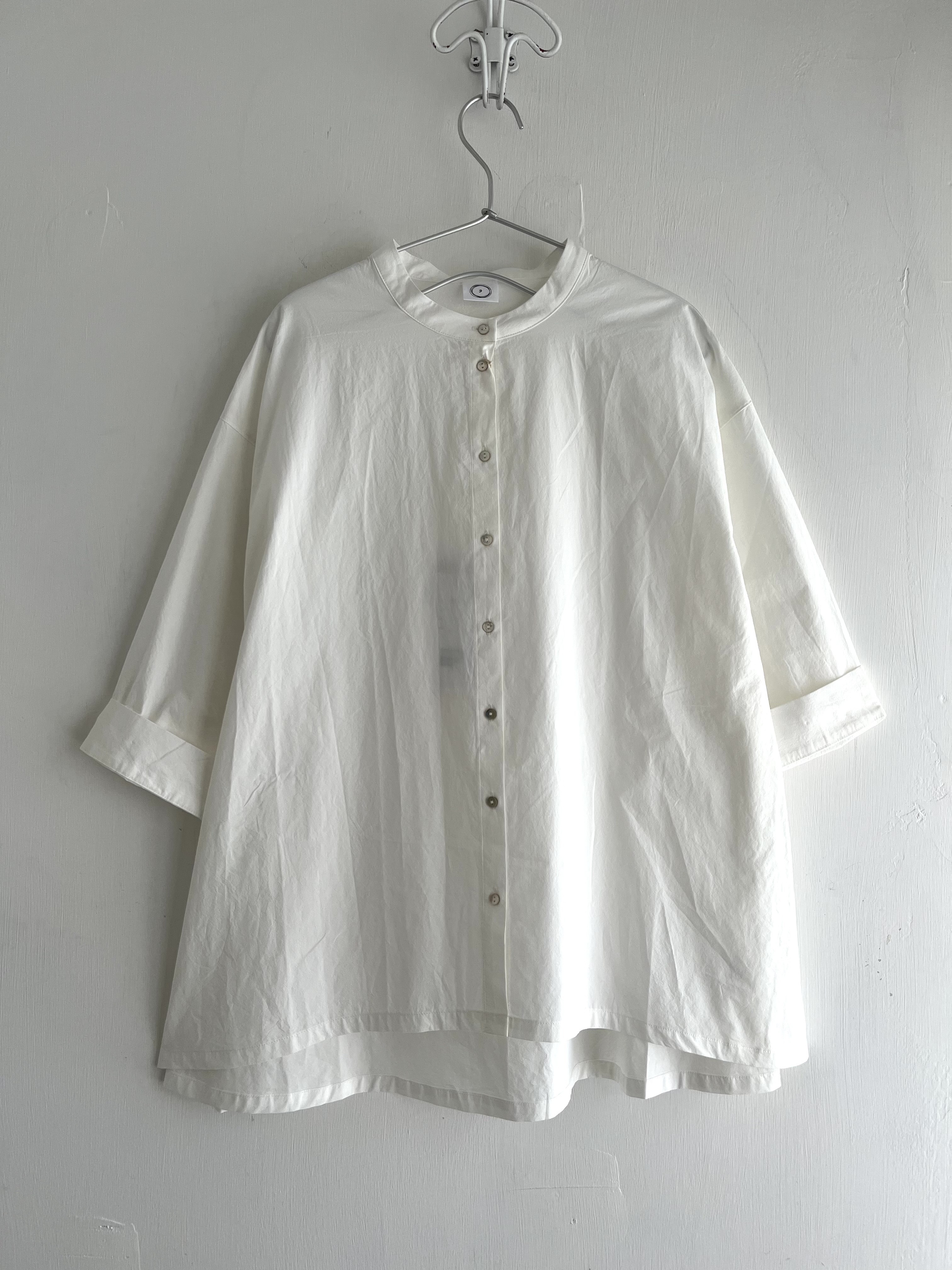 ⑨白色小企領top