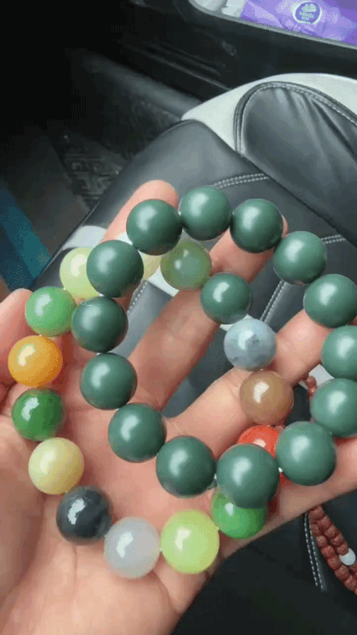 316721 和田玉手串