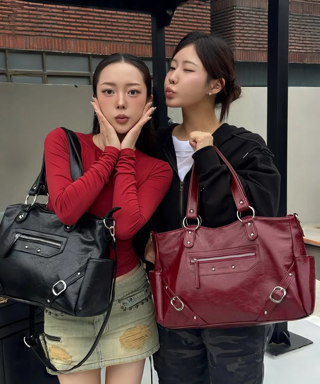 ANOETIC ANC STUD RING BAG