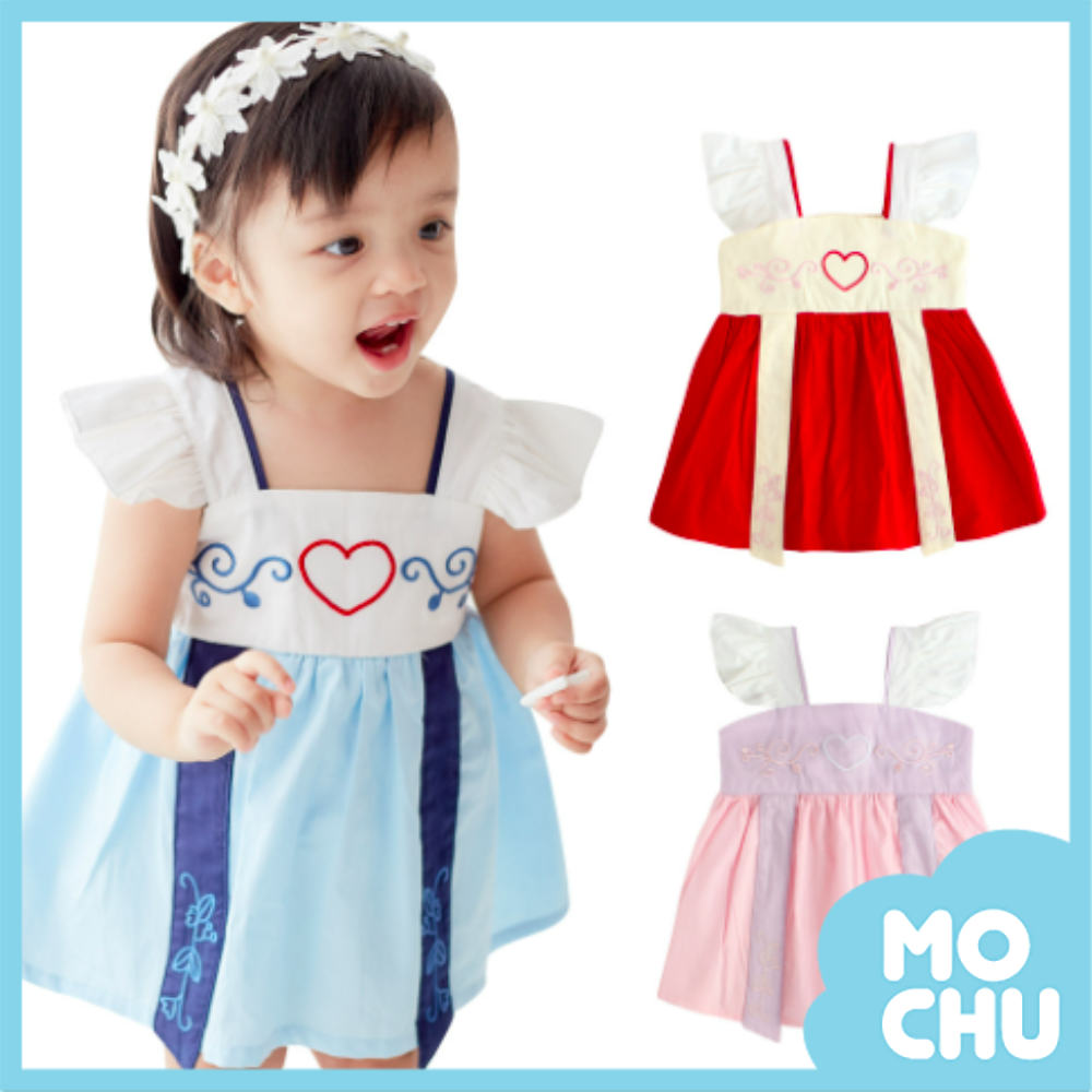 愛心刺繡飄帶飛袖包屁裙(三色)