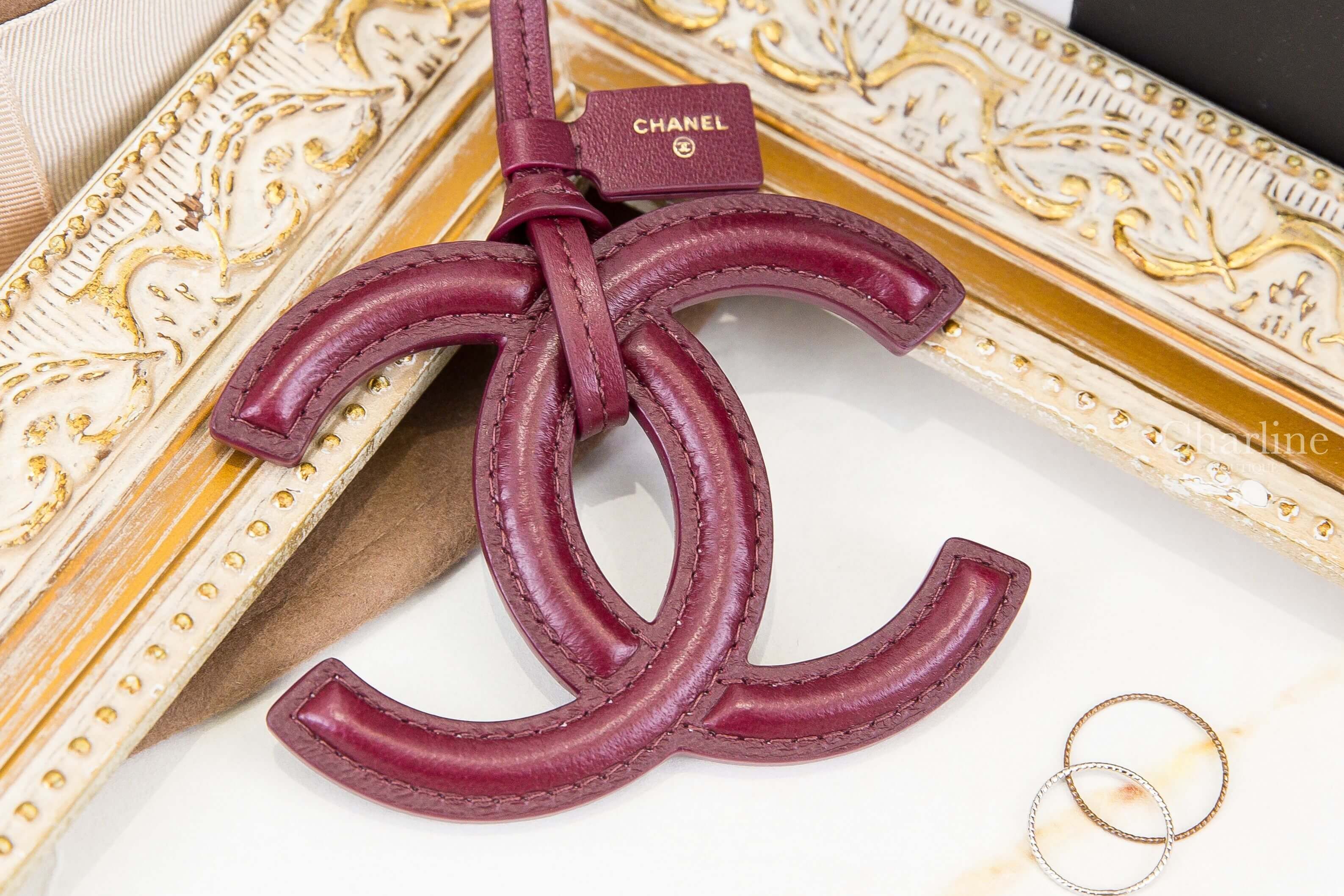 Chanel Mini Bag Charm 深勃根地酒紅羊皮金色鑰匙圈CC吊飾