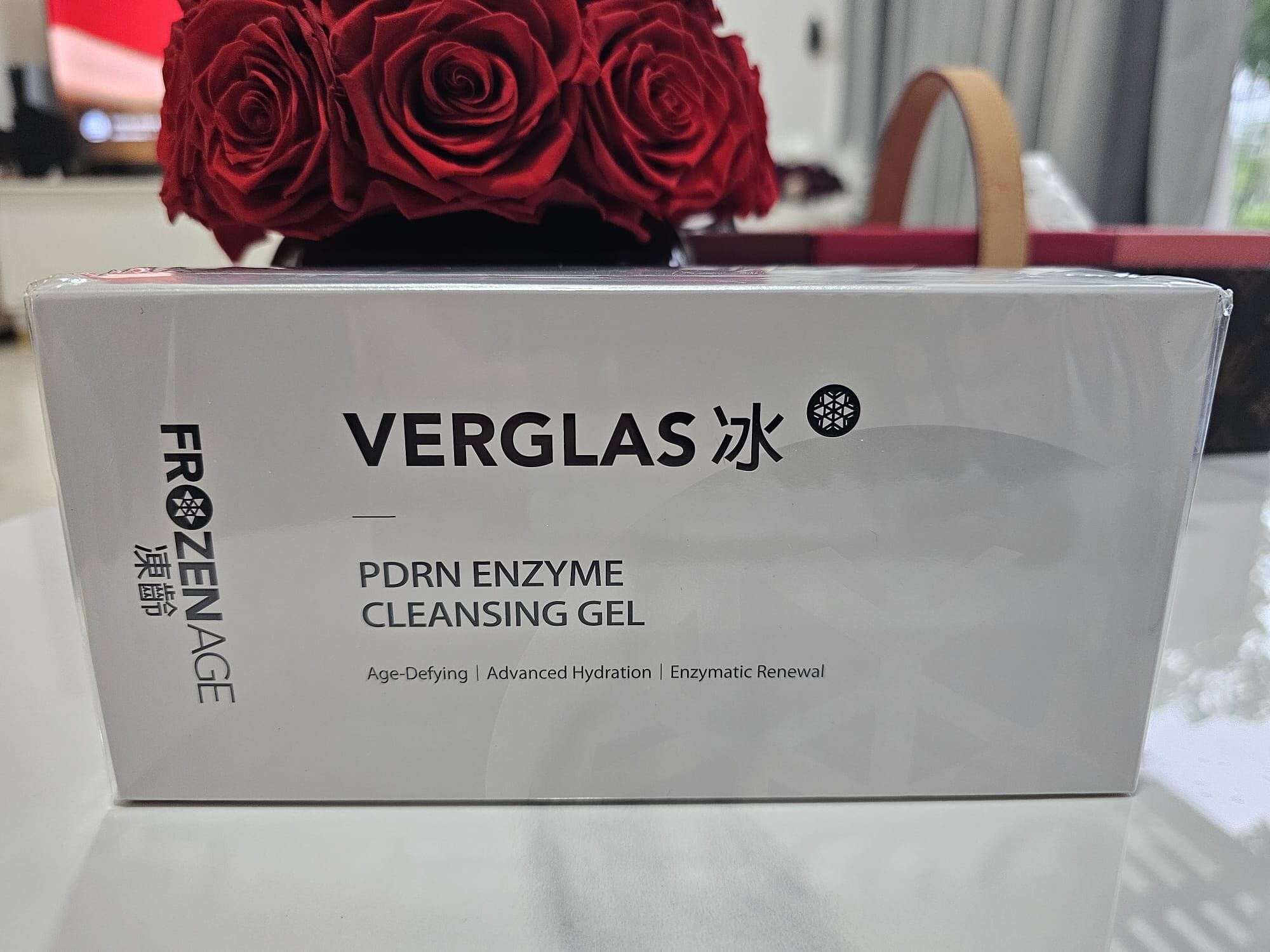 2 VERGLAS PDRN ENZYME CLEANSING GEL