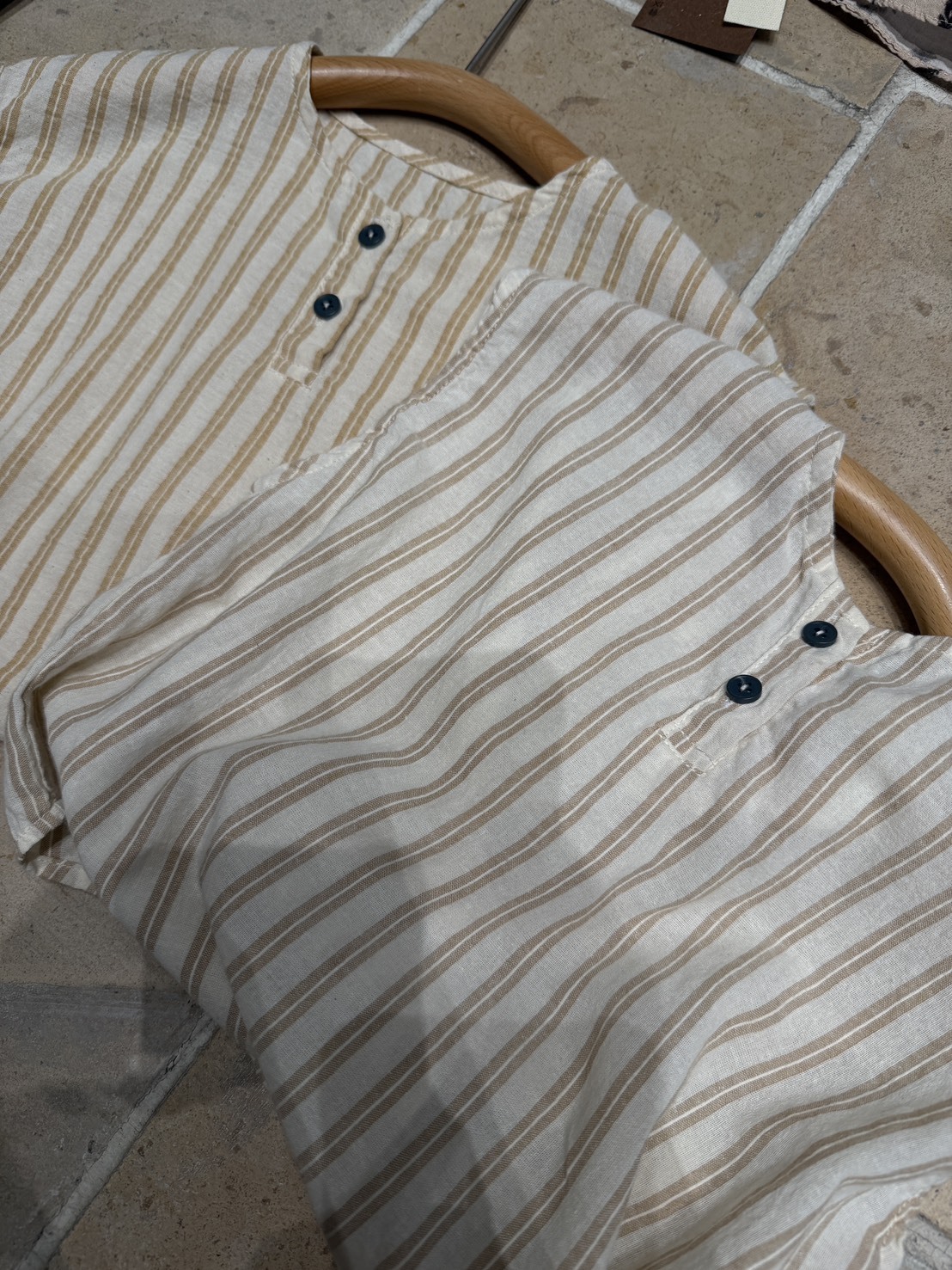 OT2623棉麻直條紋包袖上衣