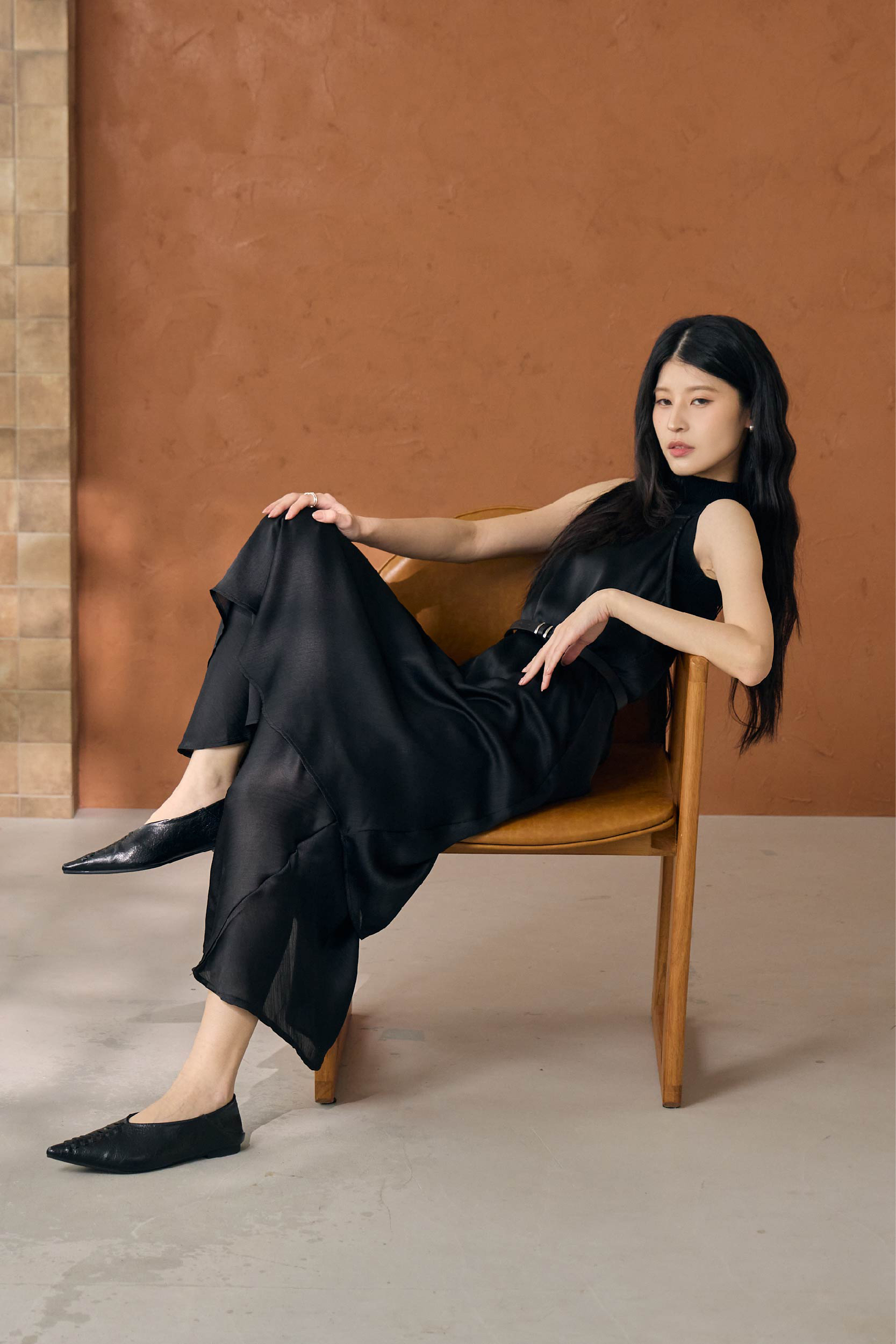 親膚彈力立領無袖上衣